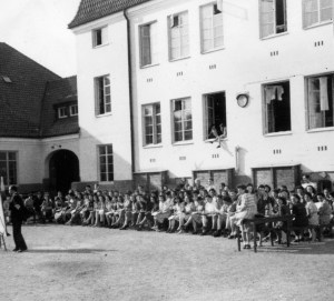  A Swedish lesson at the reception center