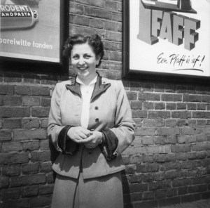 81 - Visiting the Netherlands, 1947