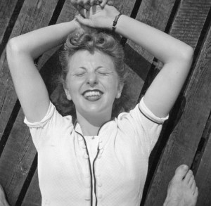 Rosie on her balcony, in a photo taken by Ernst