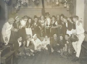 Rosie laughing, center